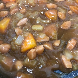 フライパンで10ぷんで作る幼児向けカレー